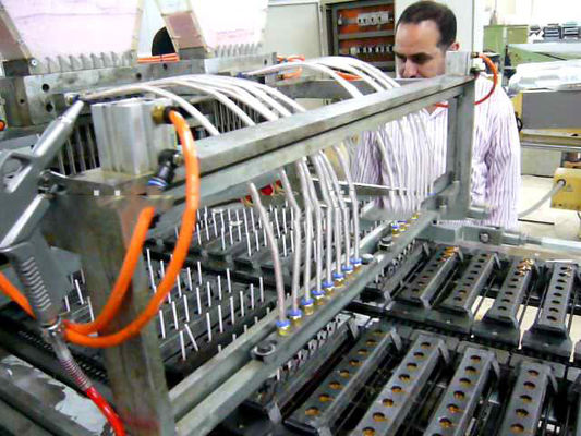 Caramelo comercial de la piruleta de la eficacia alta que hace la máquina proveedor