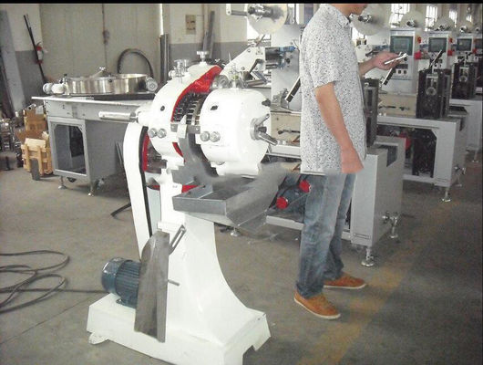 Caramelo duro automático que forma la máquina proveedor